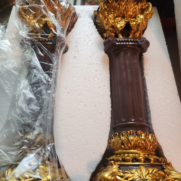 Elegant Gold and Brown Decorative Column by [Brand] - Picture 1 of 2